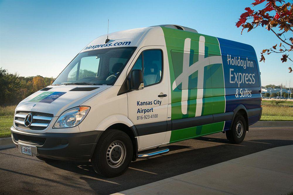 Holiday Inn Express & Suites Kansas City Airport By Ihg Екстериор снимка
